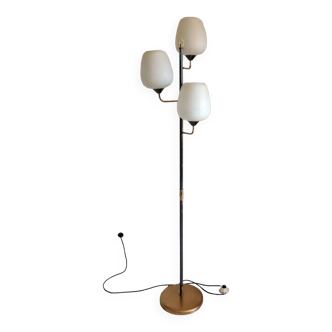 Vintage metal floor lamp with 3 lights and matt white opals