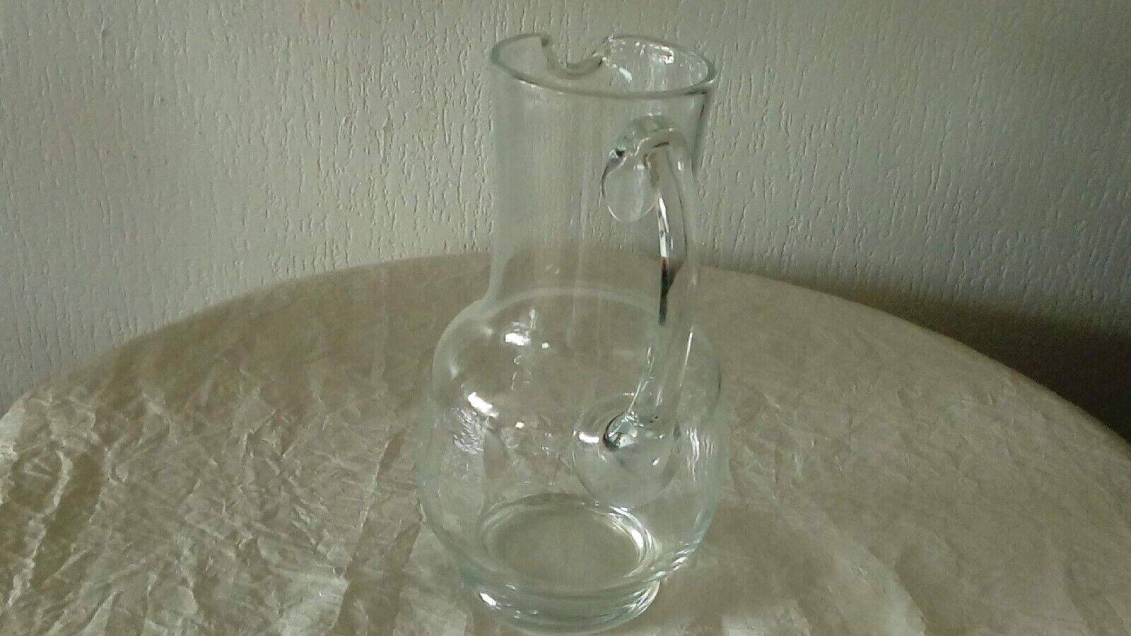 Carafe pichet en cristal decor grave
