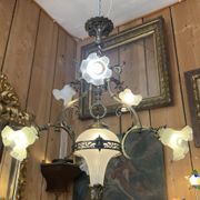 19th century brass and bronze chandelier, Napoleon III, illuminated by 6 tulips and a central globe