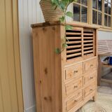 Buffet with sliding doors and drawers