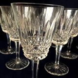 Suite of 12 crystal size wine glasses