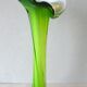 Vase corolle en verre soufflé double couche vert et blanc