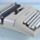 Machine a écrire Olivetti Lettera 35