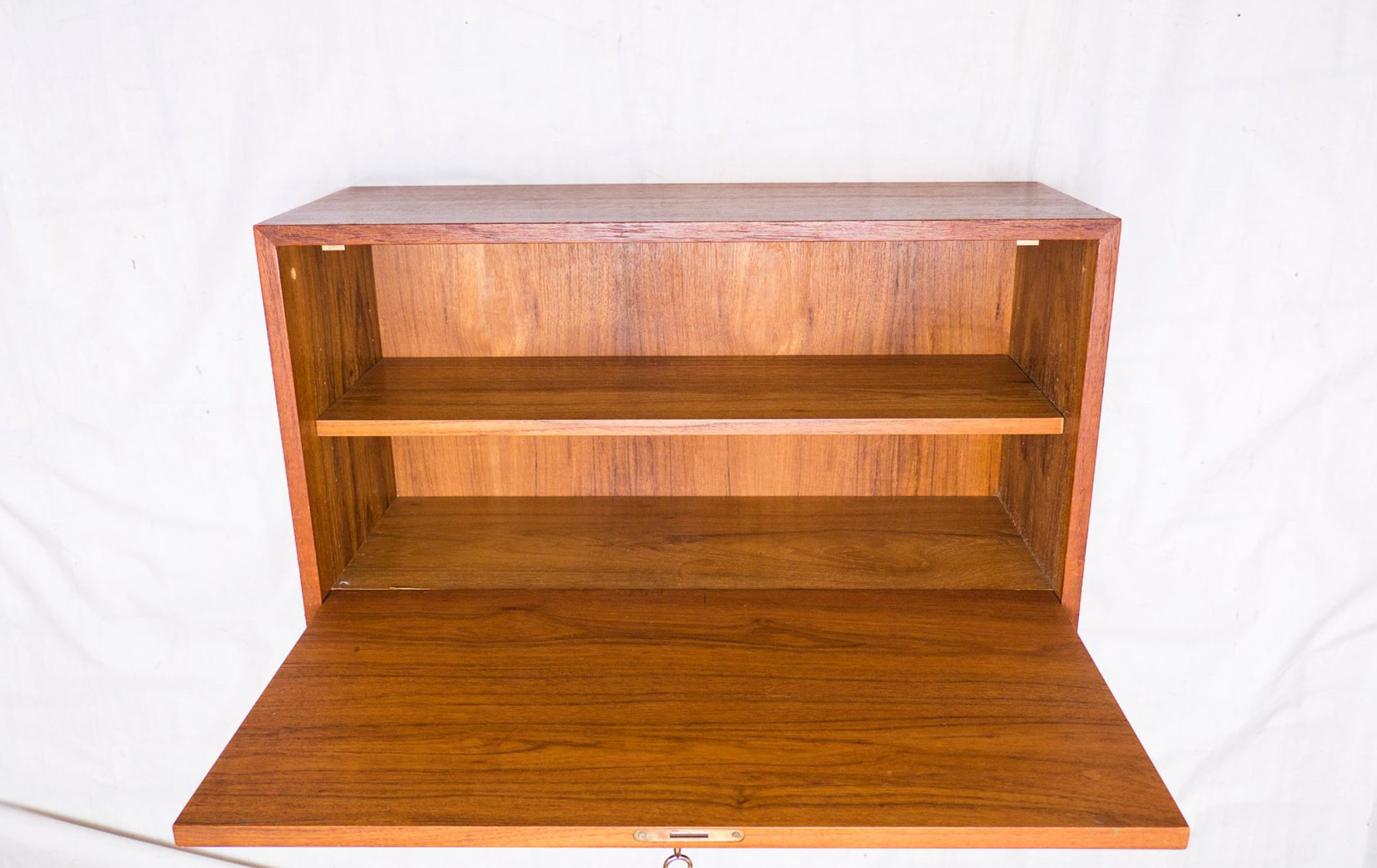 Recipient teak shelf - magazine holder by Kajsa - Nils "Nisse" Strinning for String 1960s