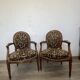 Paire de Fauteuils Médaillon d'époque Louis XVI