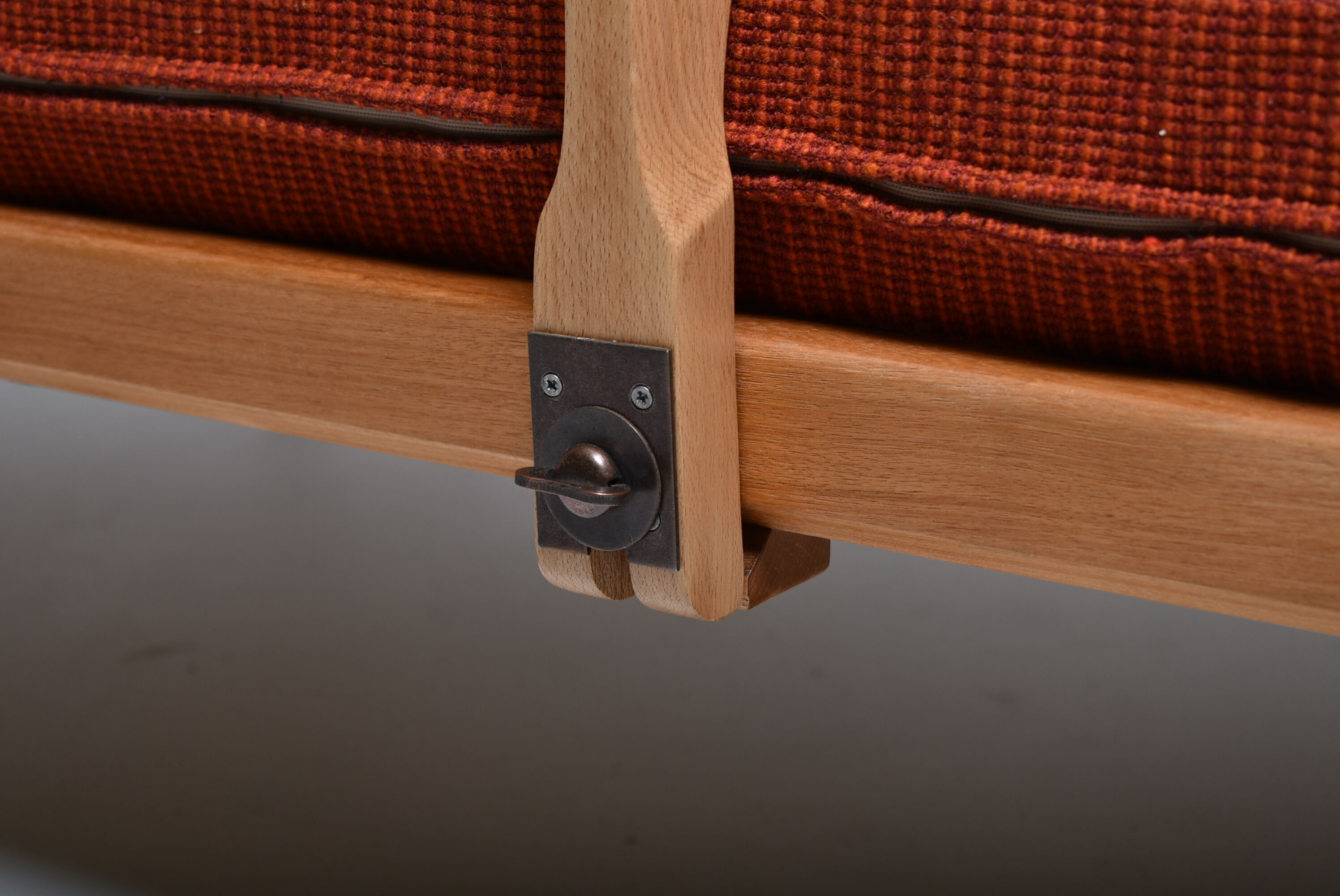 Ercol studio couch Lucian Ercolani bed bench