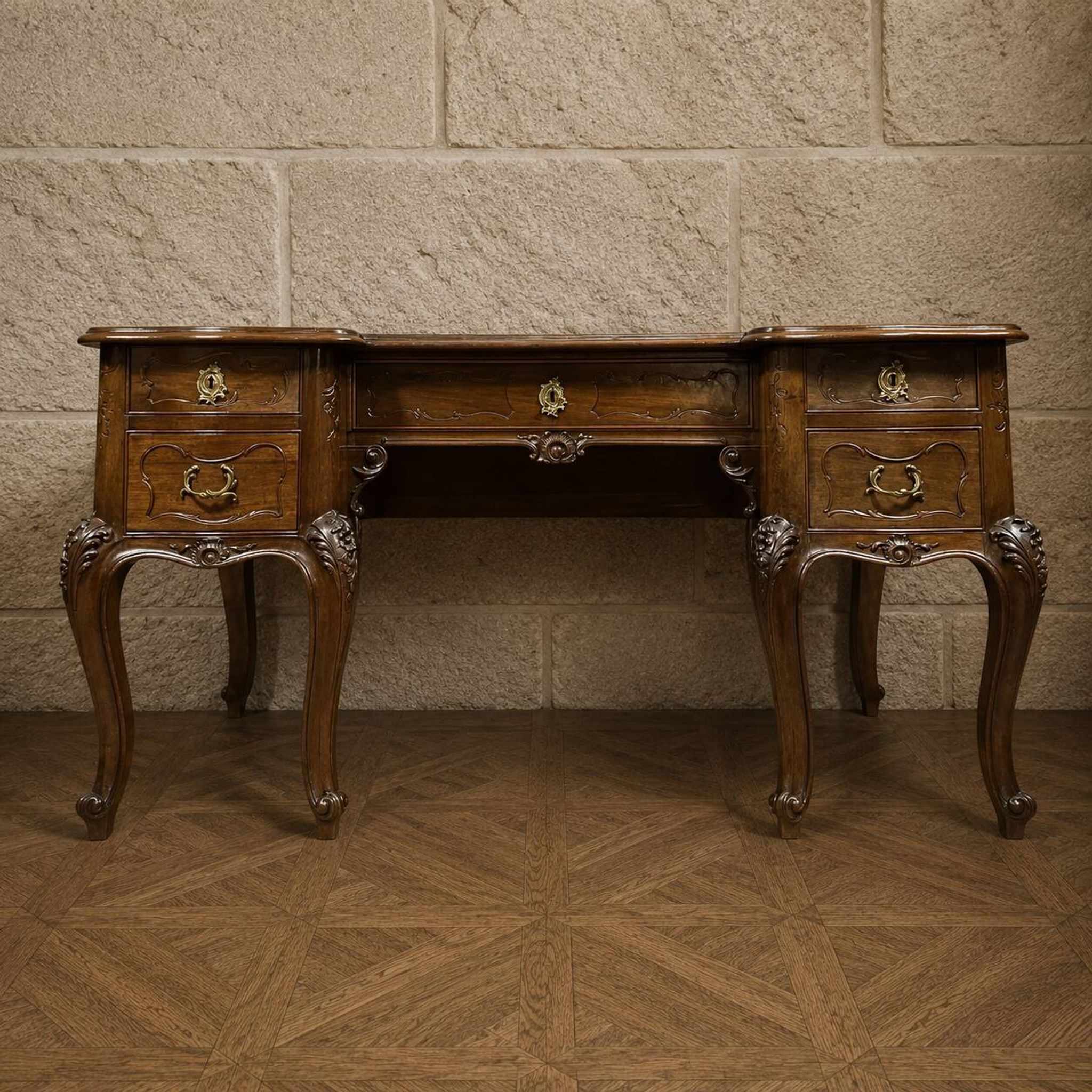 Large walnut writing desk – Louis XV style – 20th century