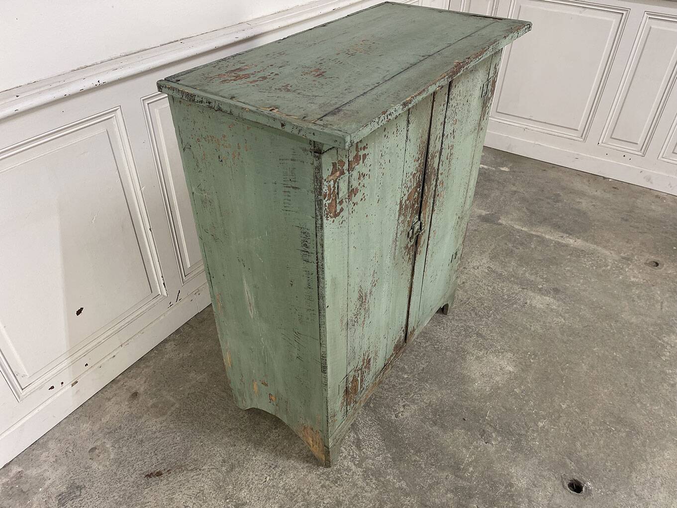 Parisian buffet 1900 greenish-blue patina