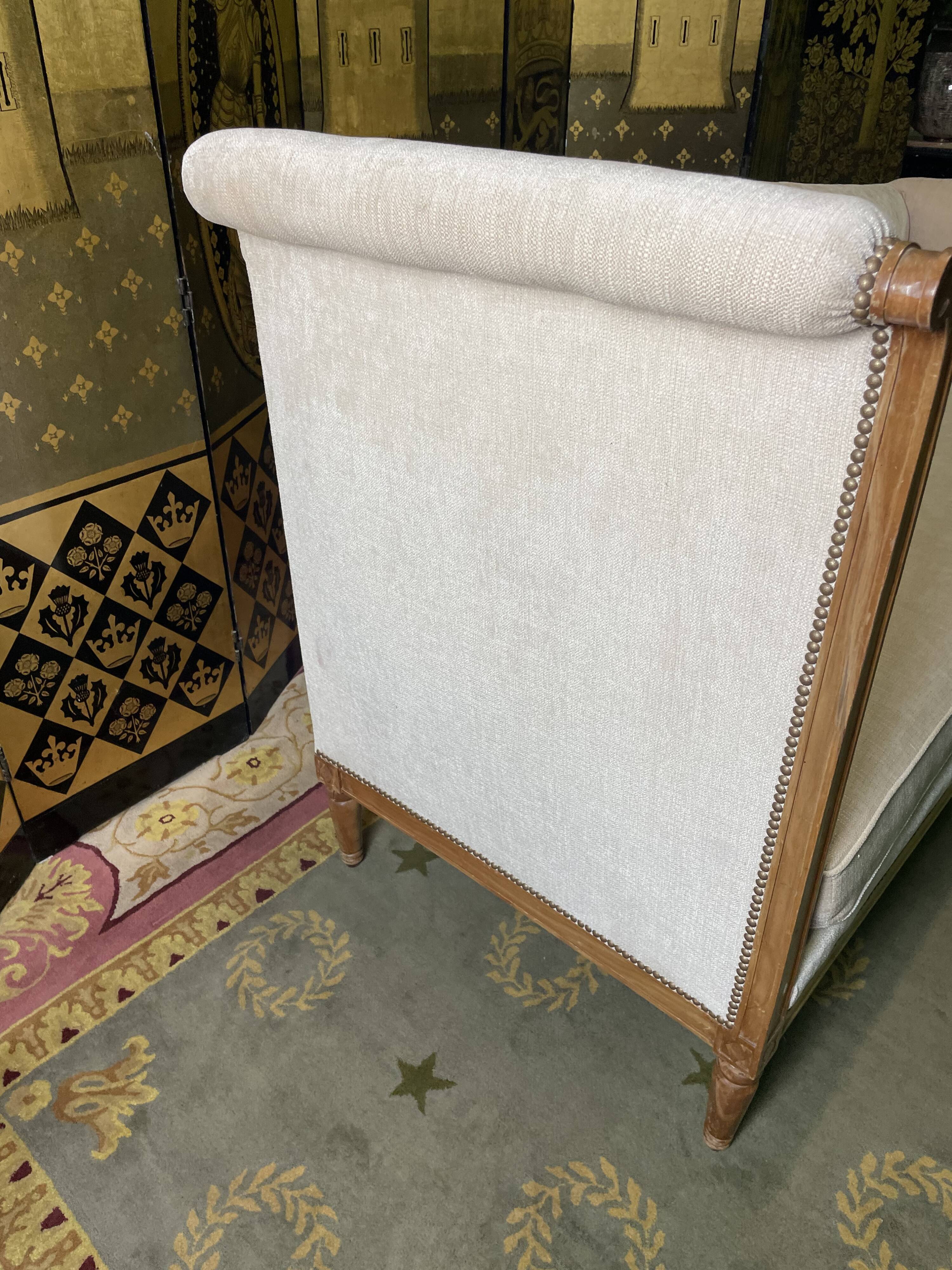 Sofa Louis XVI style