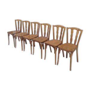 Suite de 6 chaises bistrot