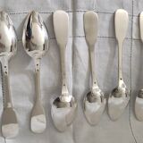 6 table spoons in solid silver old Paris style