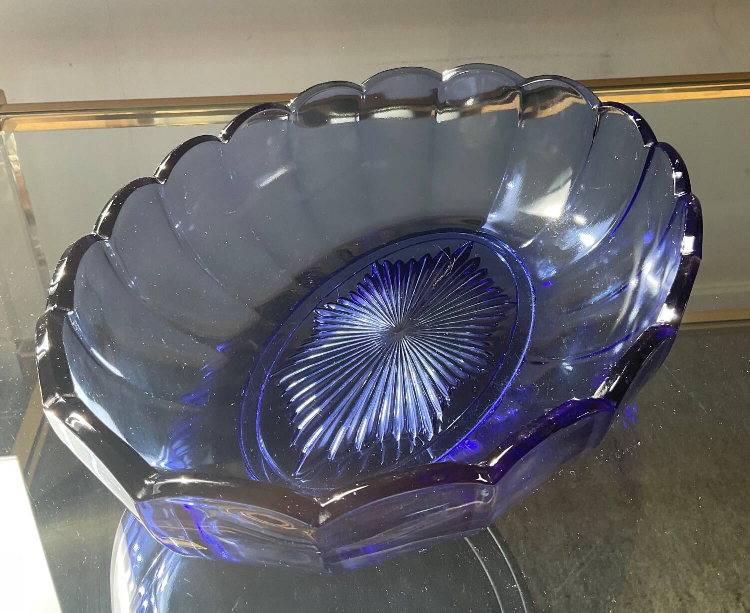 Val Saint Lambert cup in purple glass