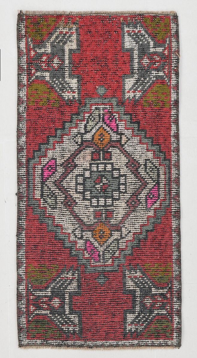 Coral red vintage rug 91x45cm