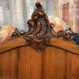 Louis XV Style Center Bed in Walnut