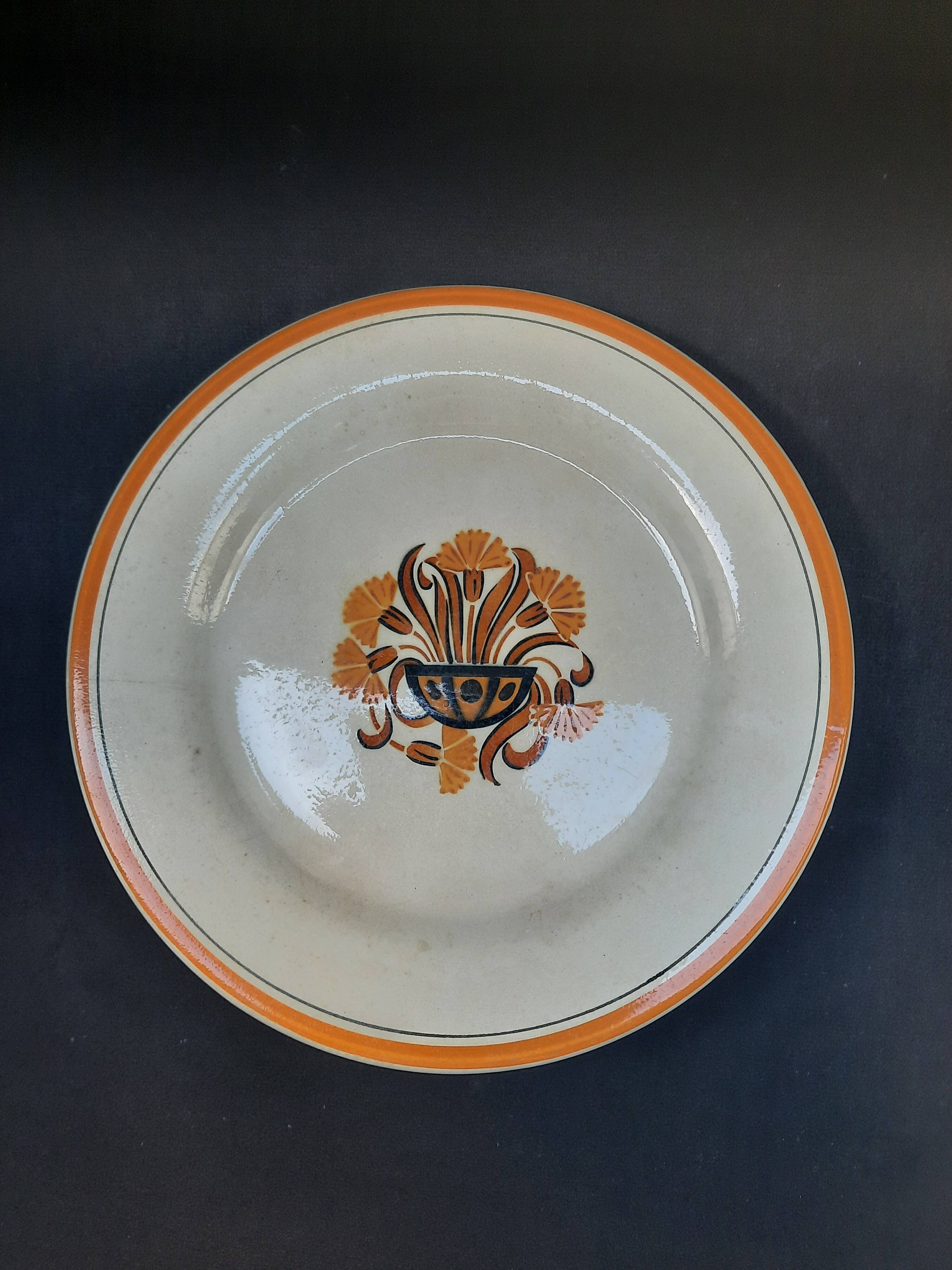 Antique Art Deco fruit bowl 1920-1930. Oeillet earthenware Creil & Montereau