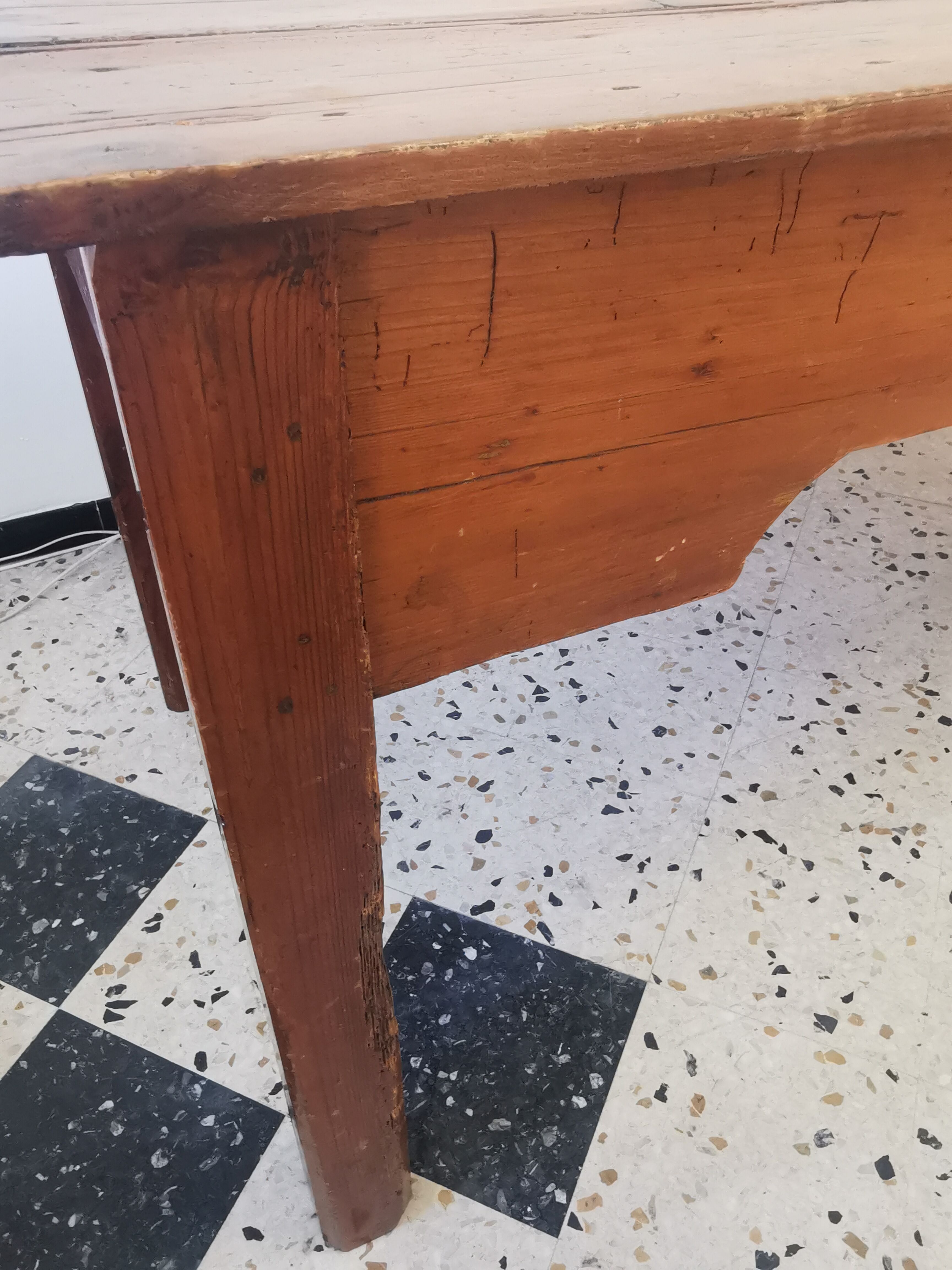 Old Catalan farmhouse table of 2m45