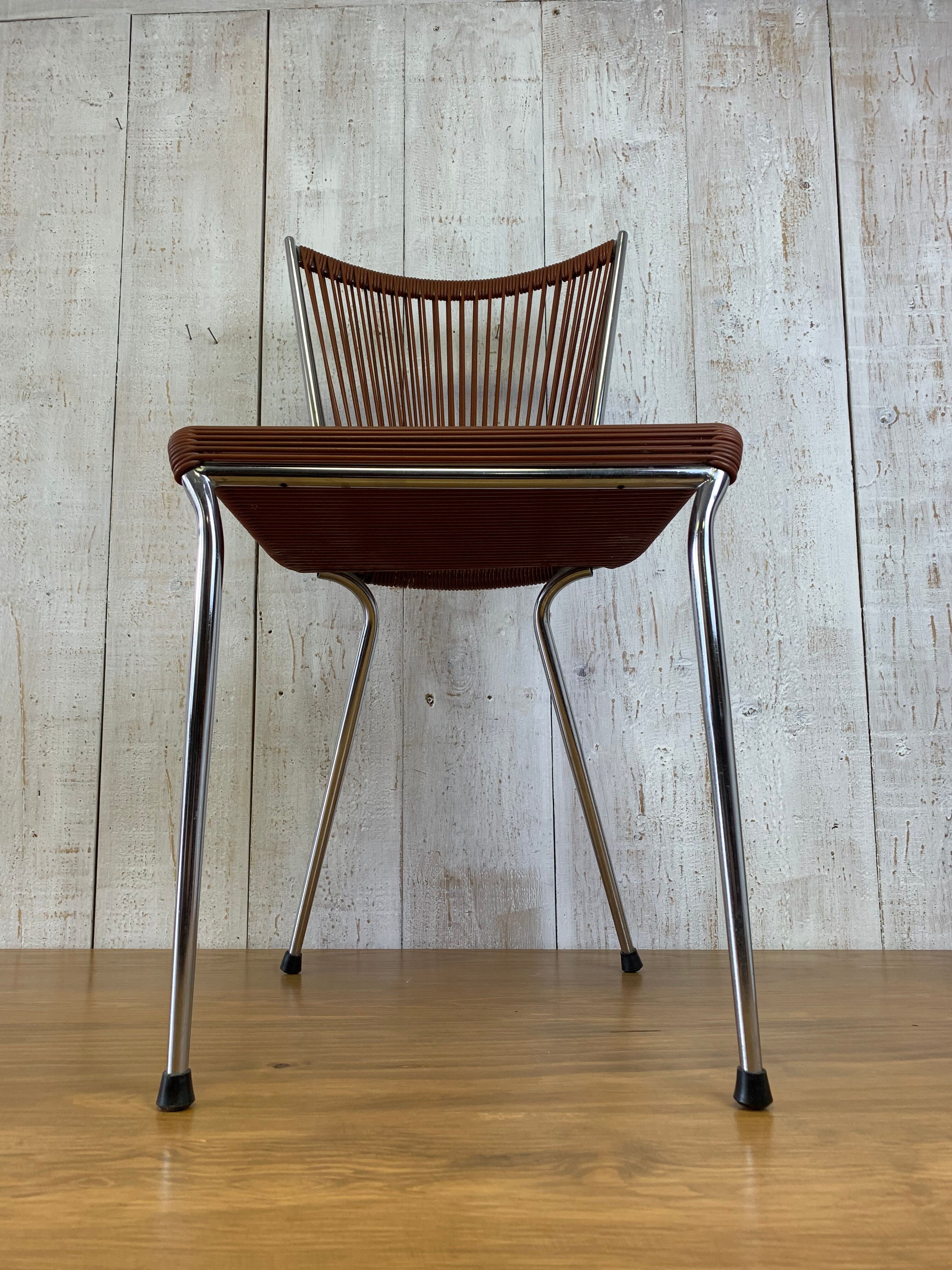 Pair of scoubidou chairs