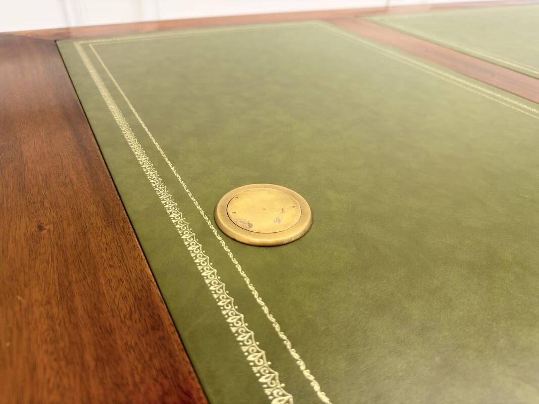 Large English Desk Partnerdesk