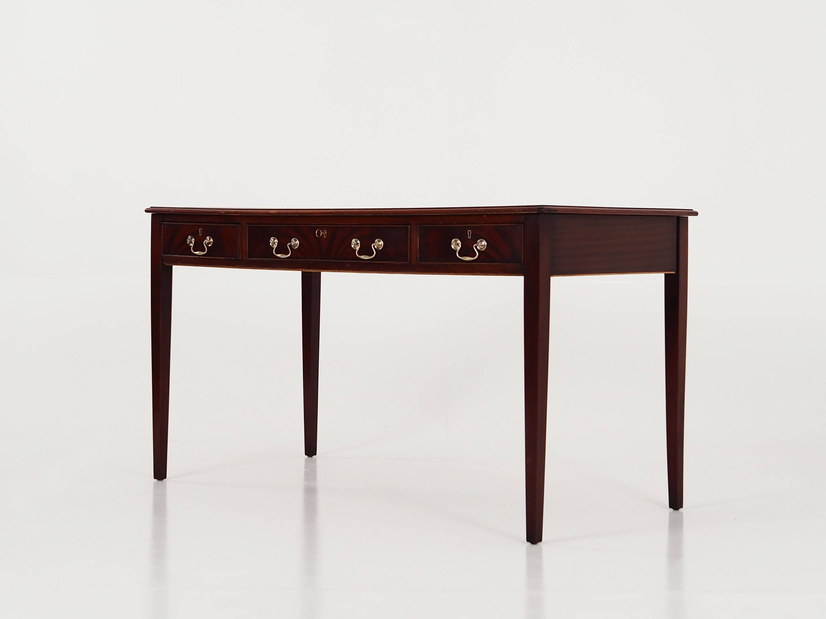 Mahogany desk, Danish design, 1970s, production: Denmark