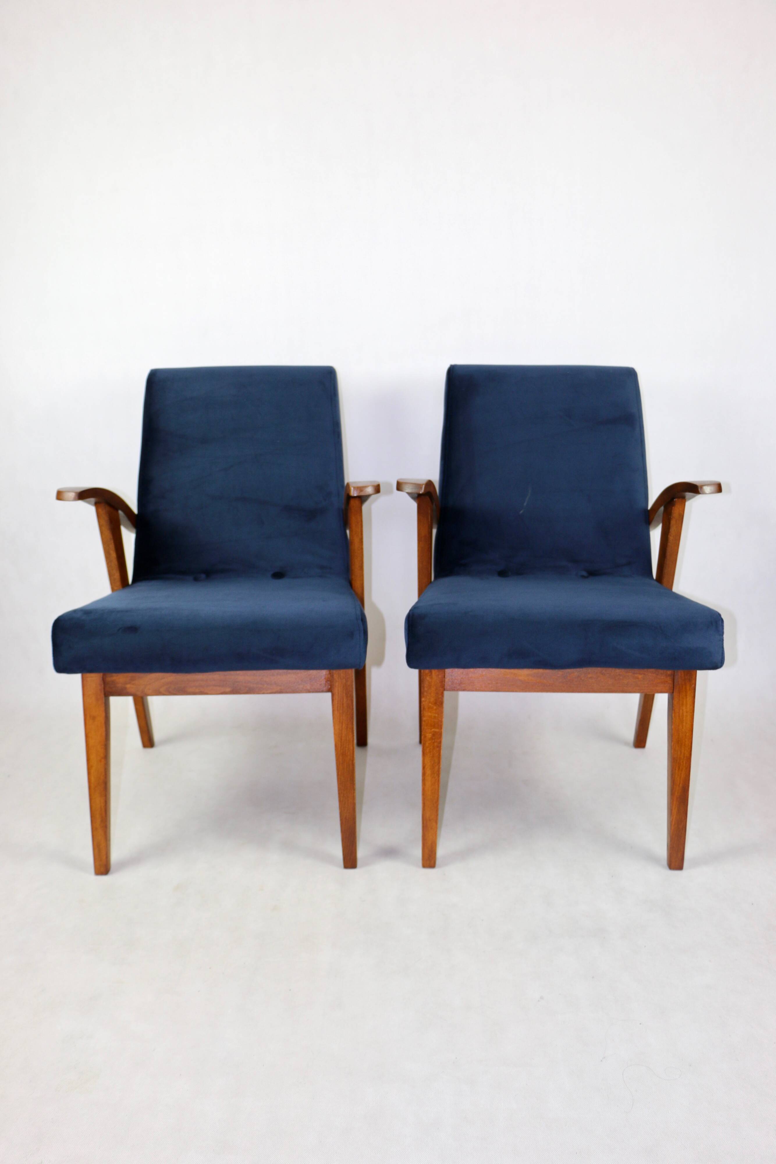 Vintage armchair 300-123, design by M. Puchała navy blue - set of 2 pieces