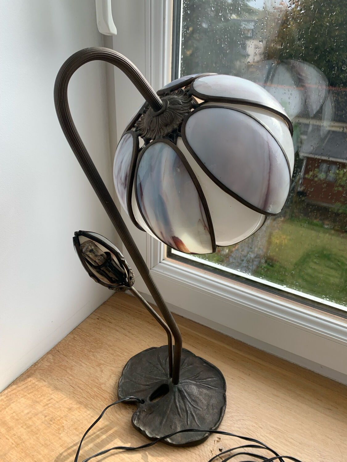 Tiffany-style table lamp