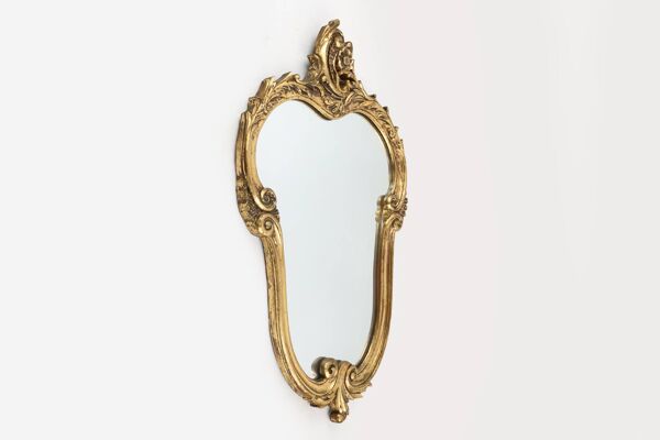 Miroir ovale belge du 20e siècle avec cadre doré de style Louis XV