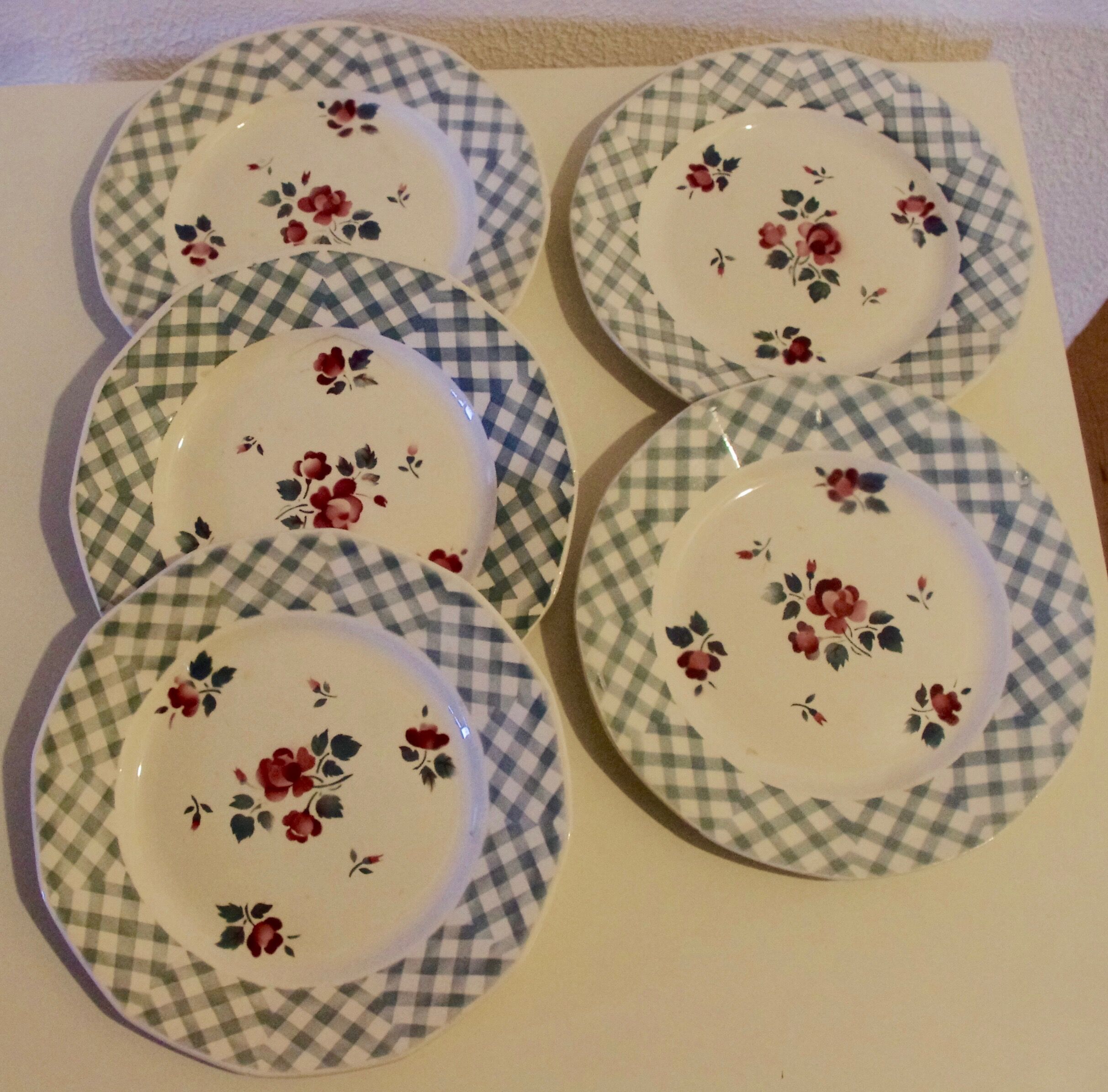 Assiettes plates Digoin Sarreguemines modèle Bastia