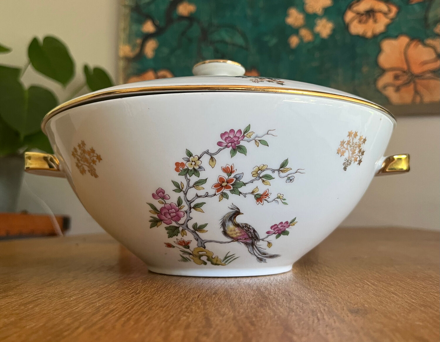 Porcelain tureen