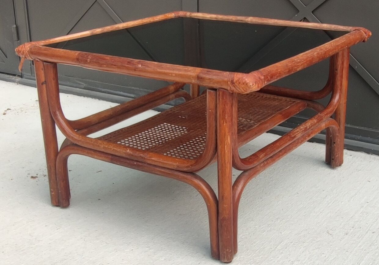 Vintage coffee table bamboo and rattan