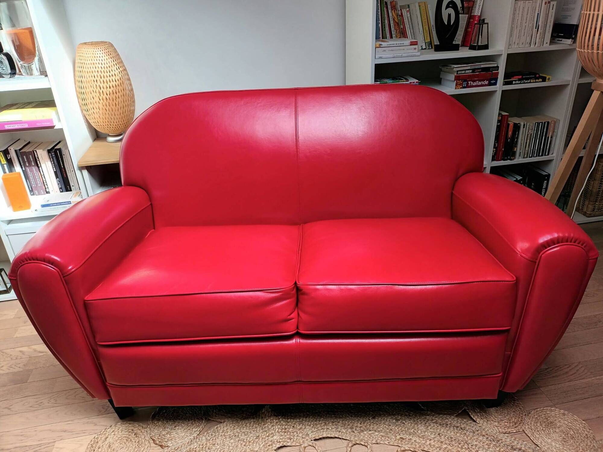 Red 2-seater Club Sofa in coated leather – Maison Pavane