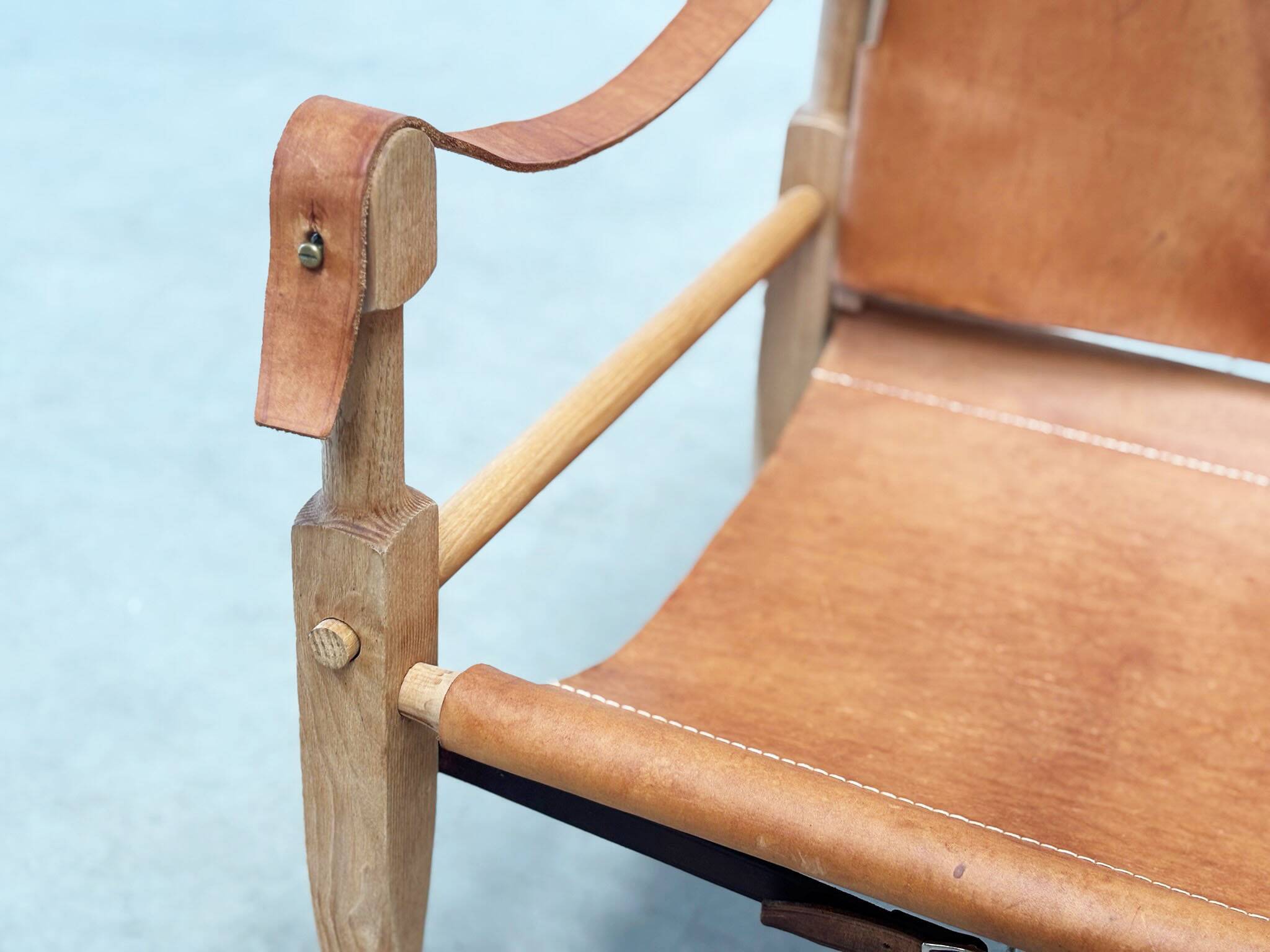 Cognac leather Safari chair