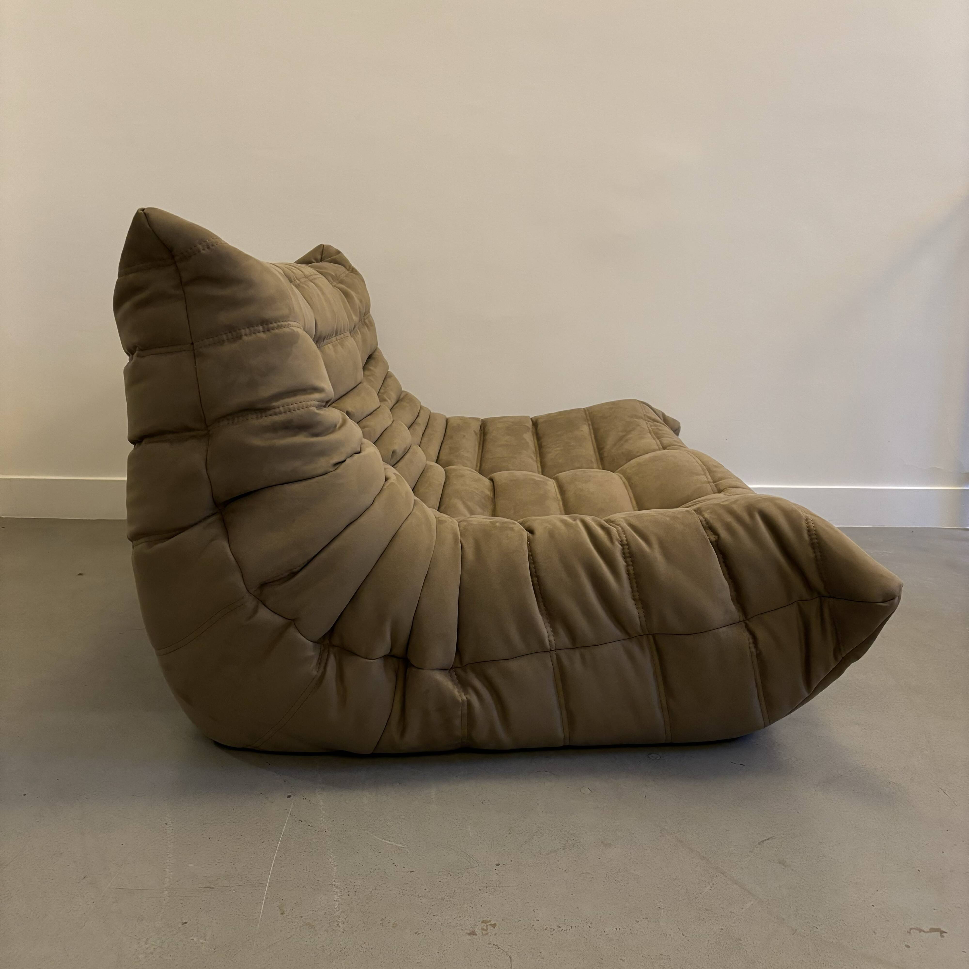 Canapé 2 places Togo de Michel Ducaroy pour Ligne Roset
