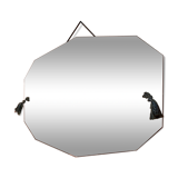 Bevelled mirror