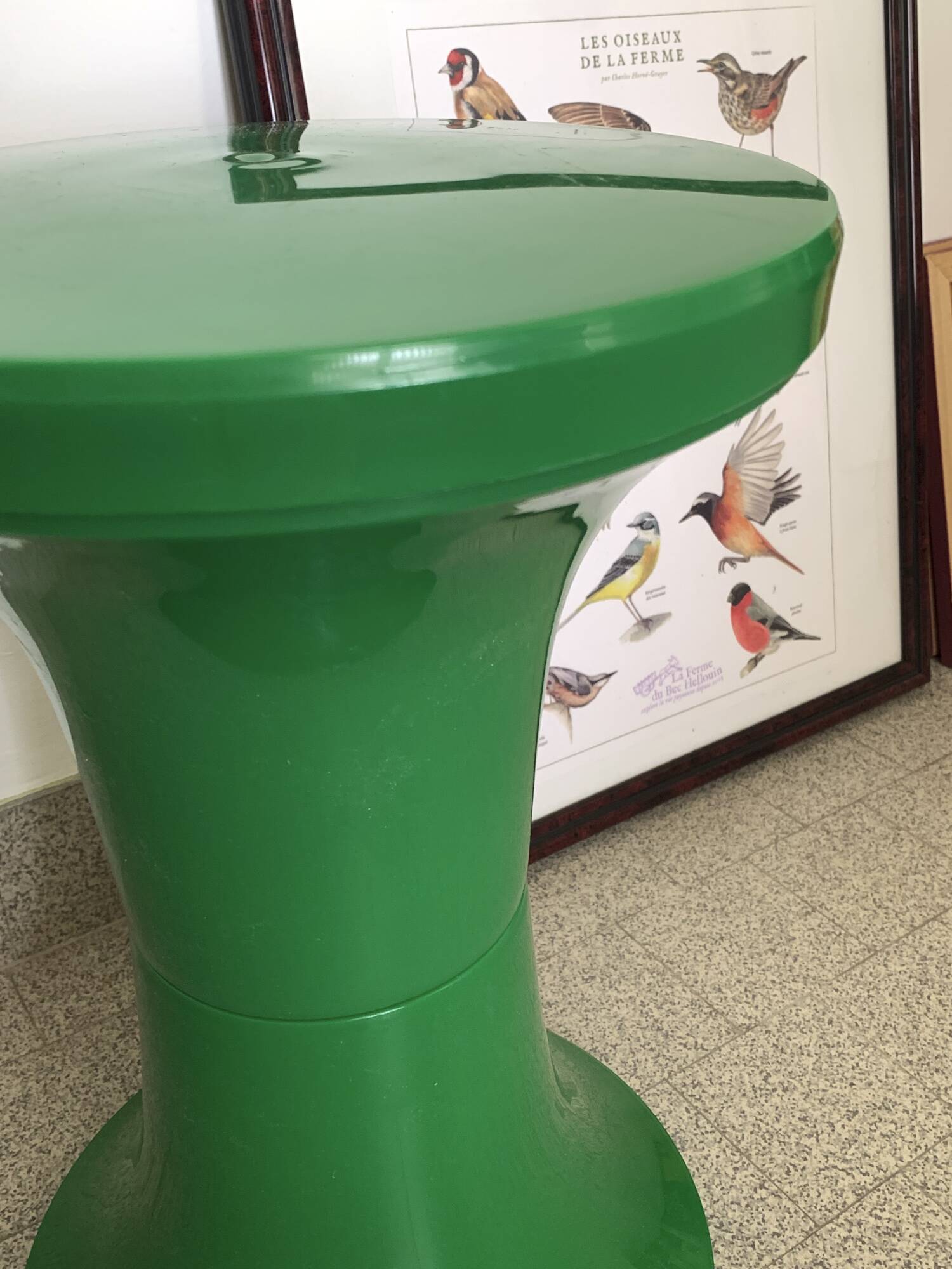 Tabouret Tam-Tam vert (2 dispos)