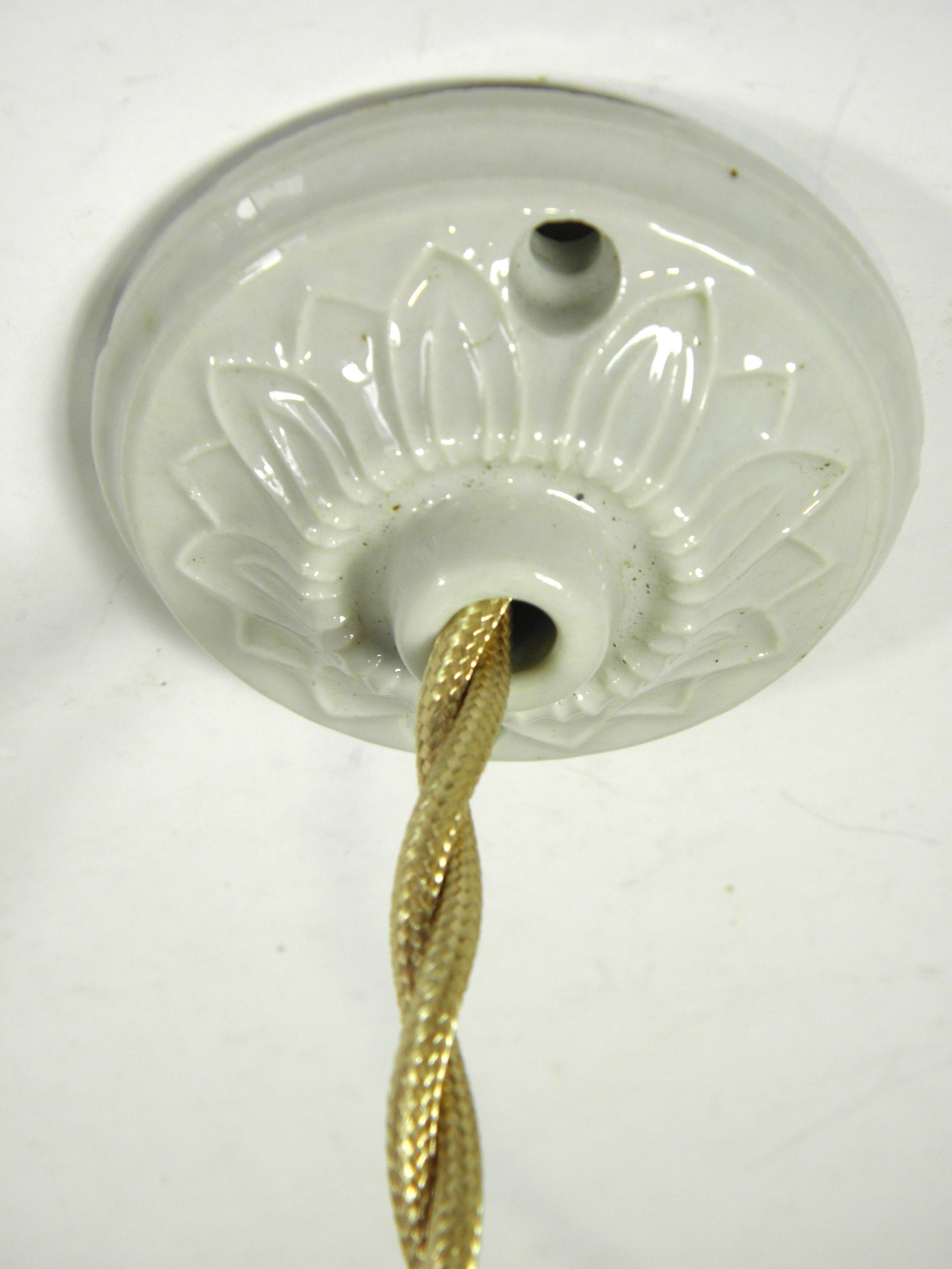Suspension and rosette in opaline and porcelain