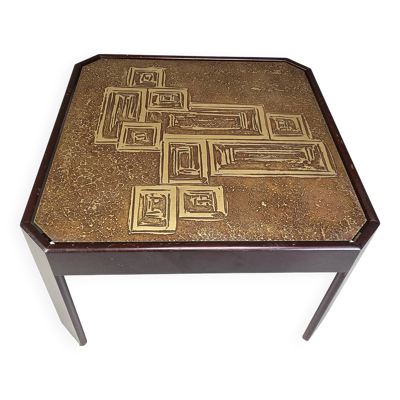 Table basse ou table d'appoint vintage en laiton gravé, années 1970