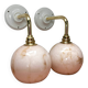 Paire d’appliques murales en opaline rose marbrée