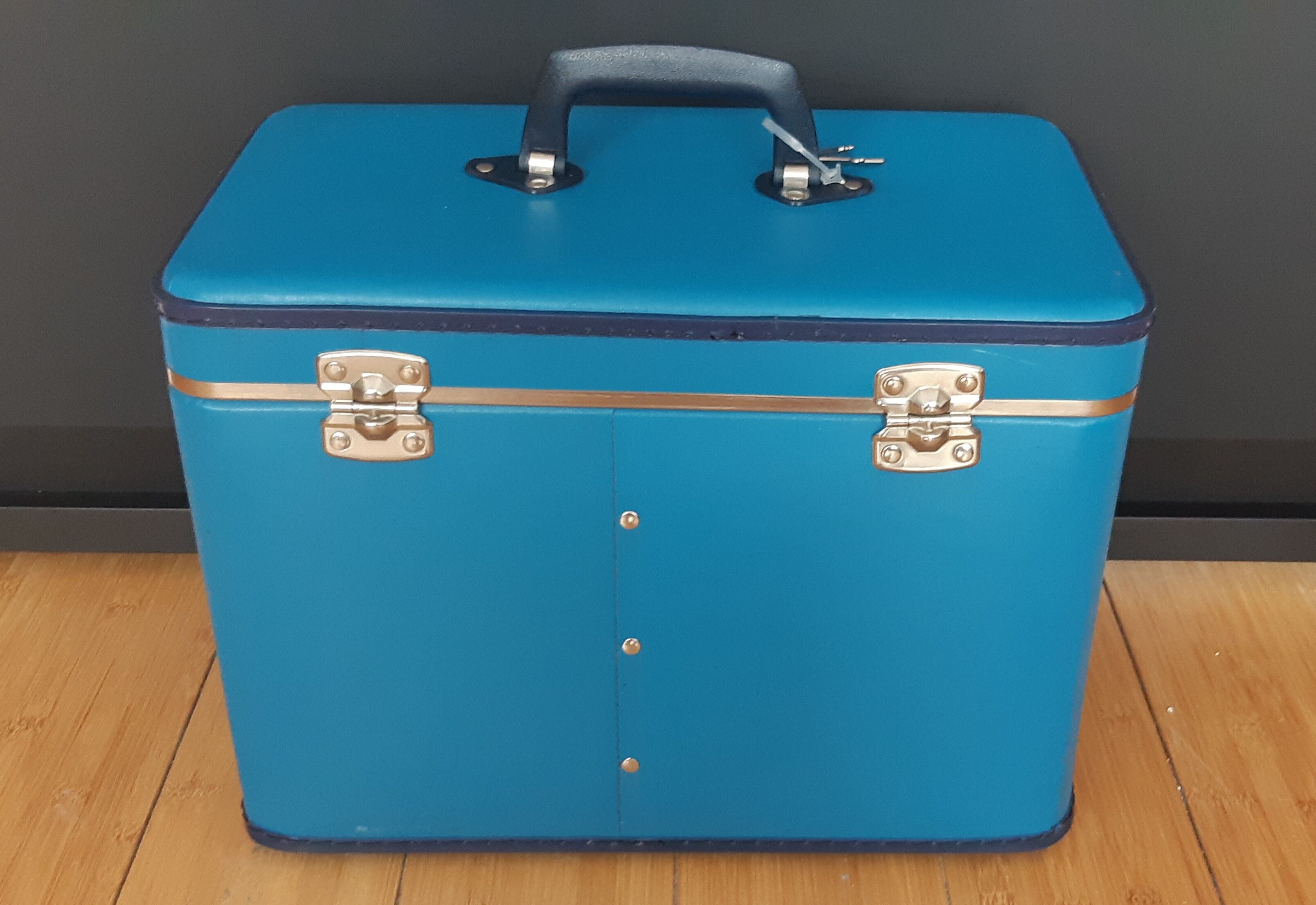 Vintage blue box ranking 12 folders suspended this. 1960