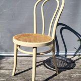 Bentwood bistro chair Thonet