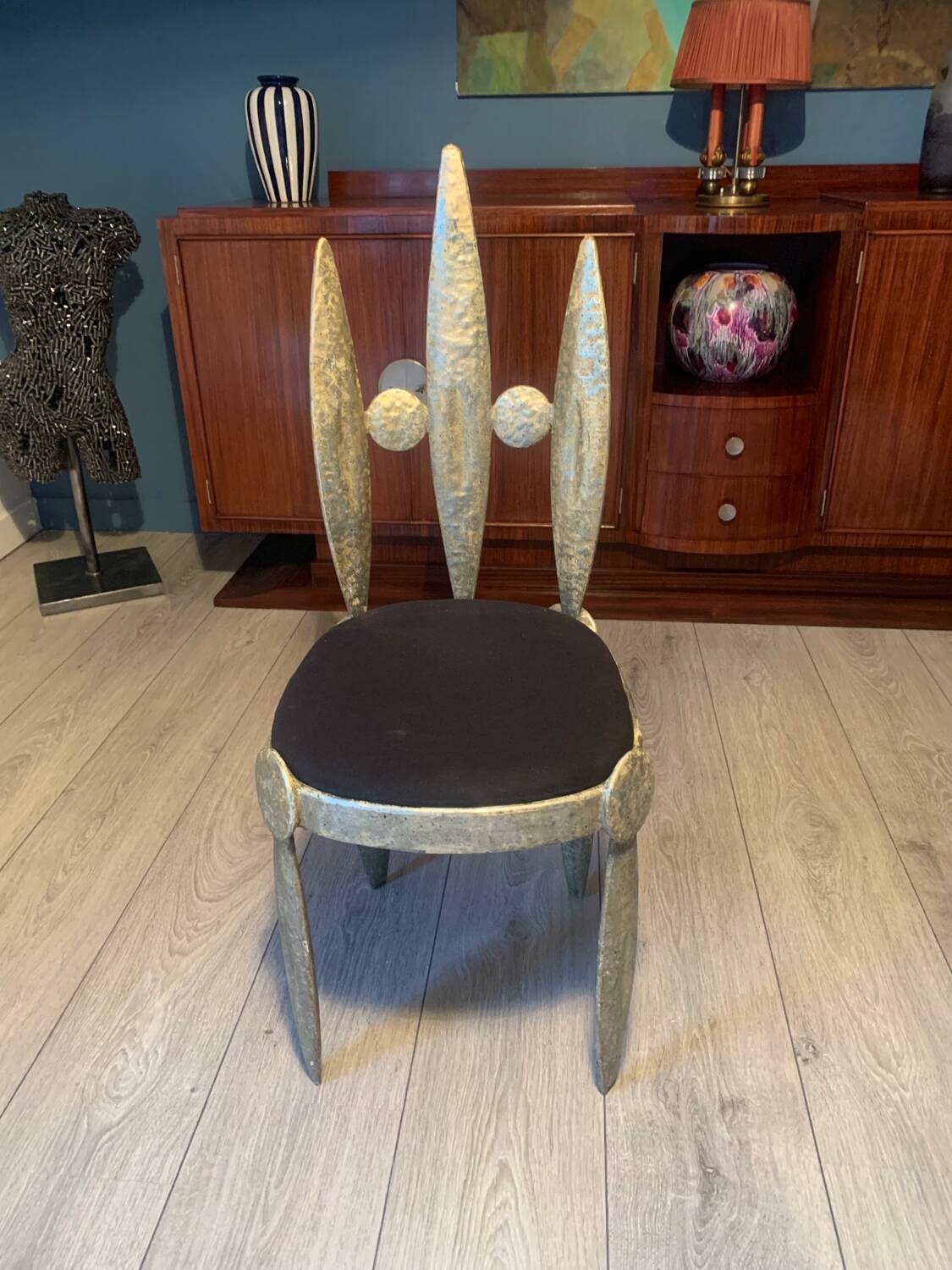 Chaise barbare