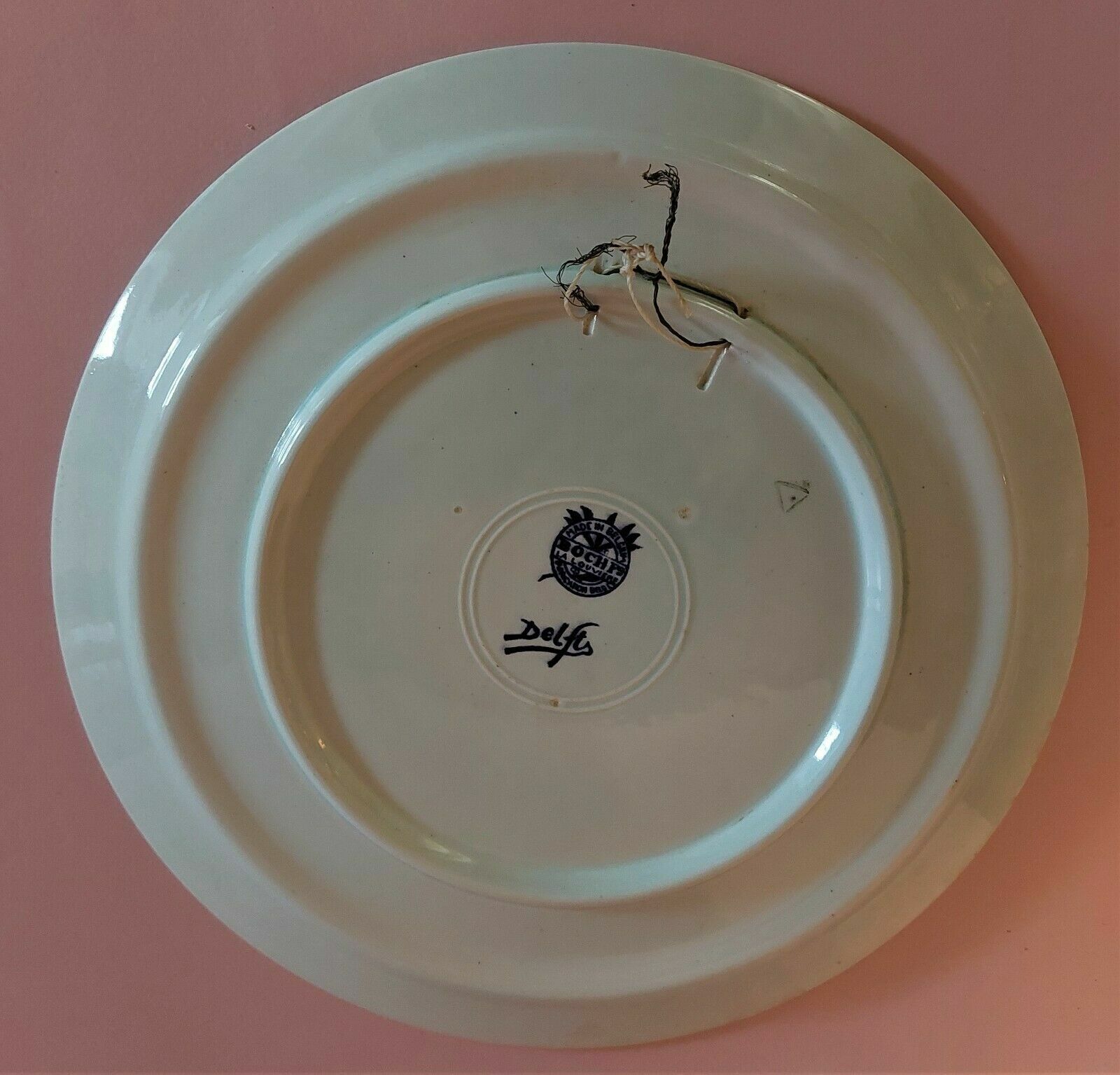 Earthenware dish Delft Boch La Louvière