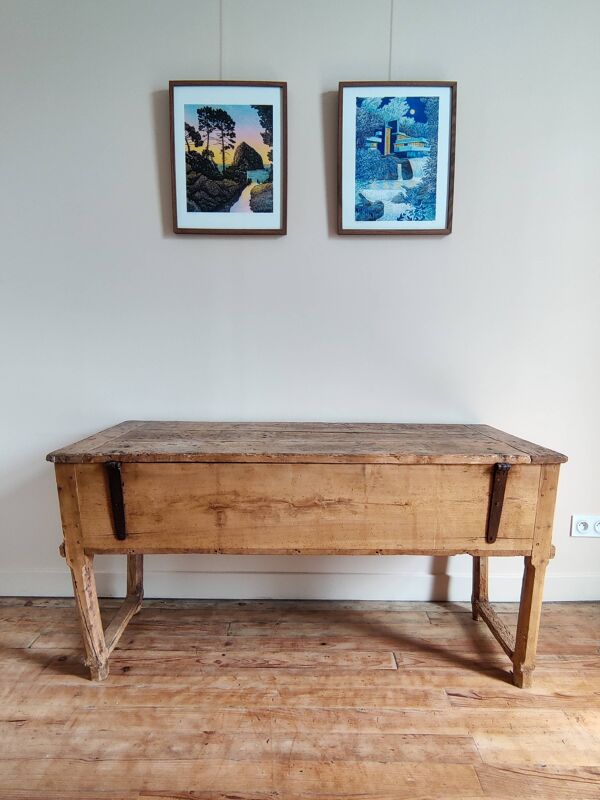 Ancienne maie en bois massif