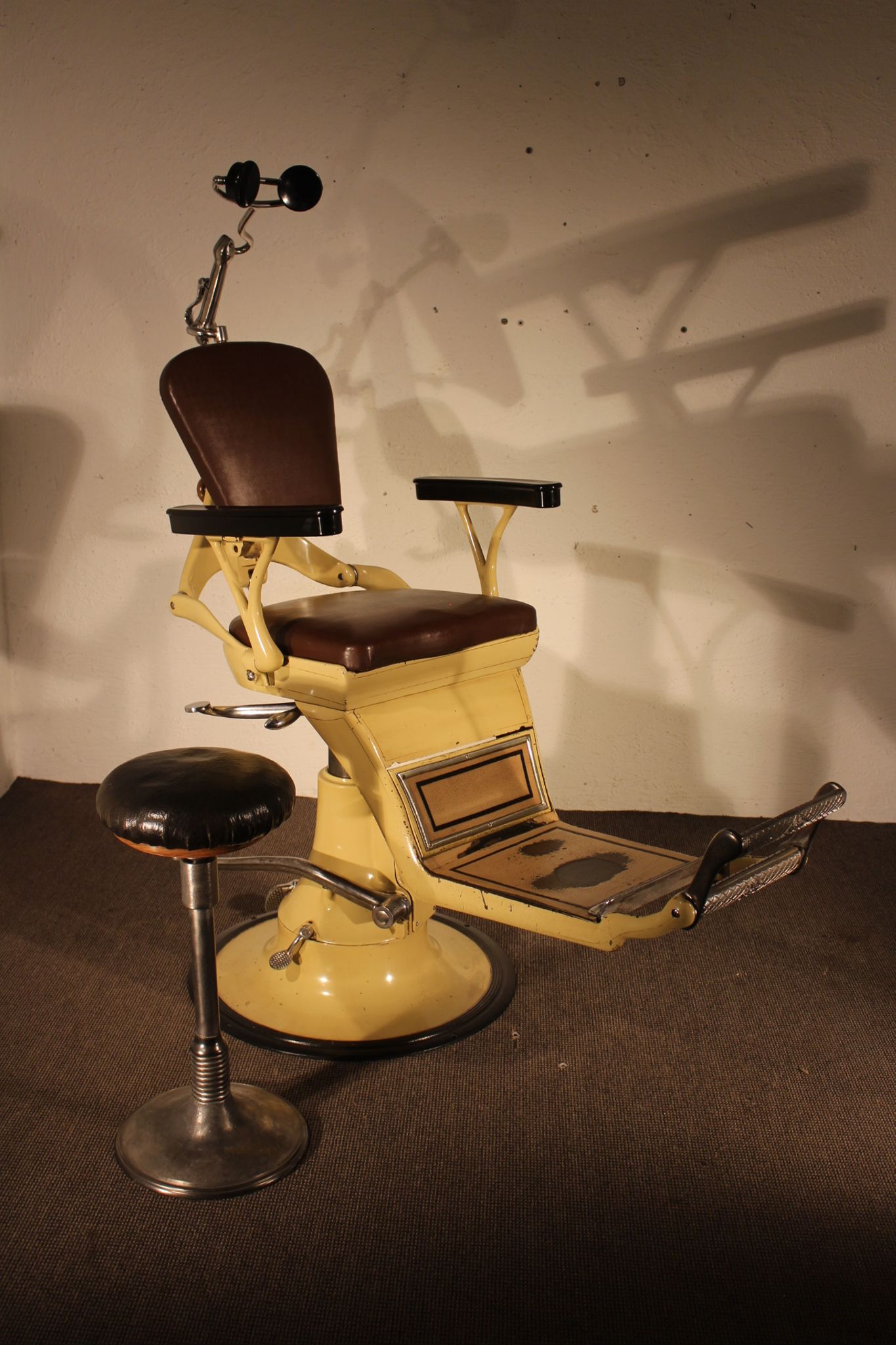Dentist's chair