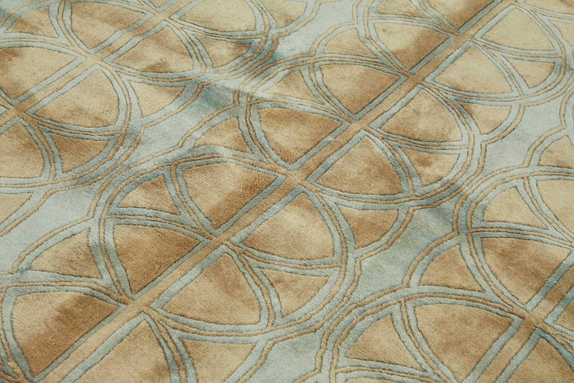 Turkish Handknotted Wool Oushak Rug 188 cm x 272 cm
