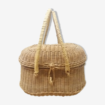 Panier osier à couvercle