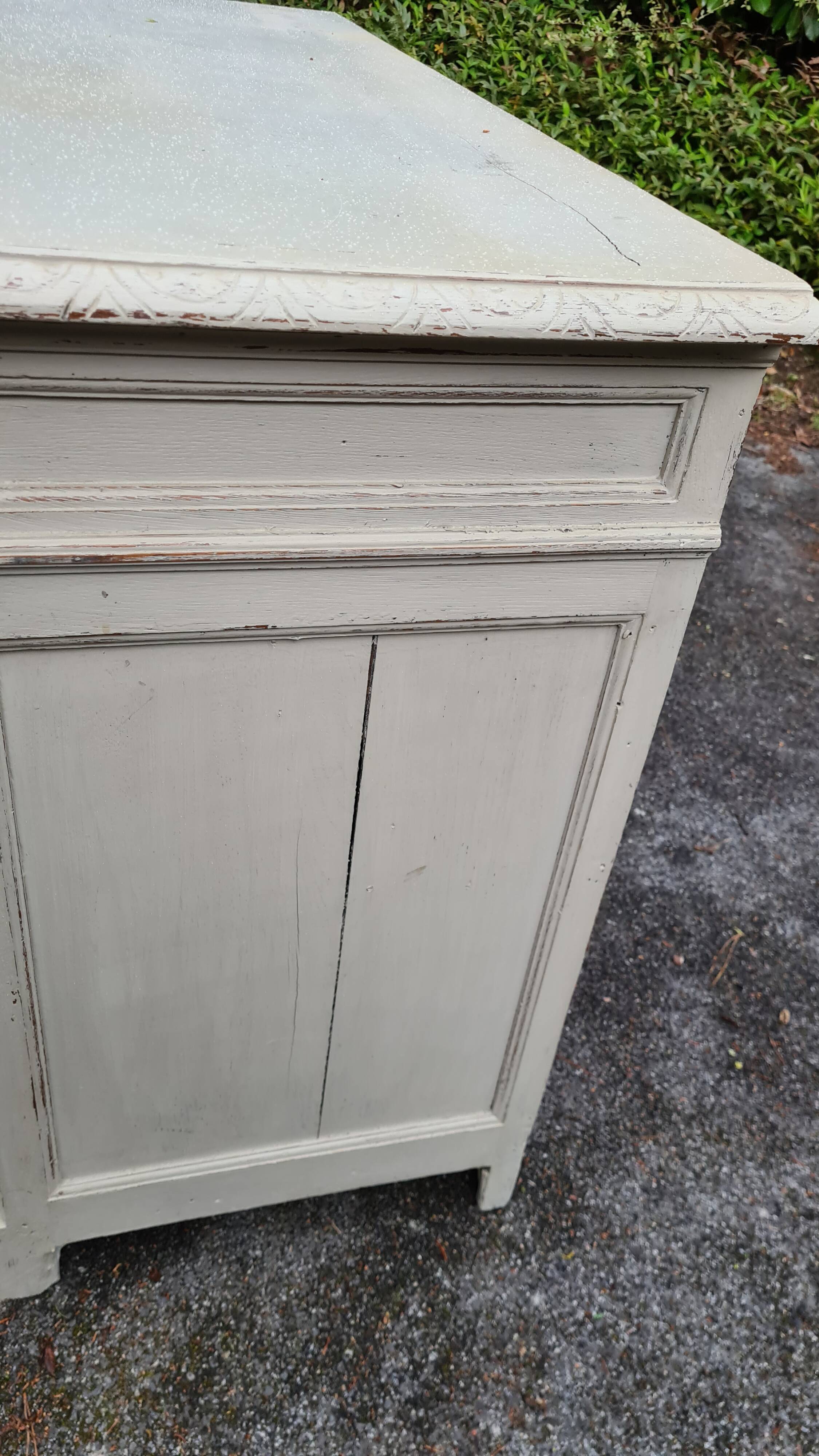 Old hunting buffet with original beige patina / hunting furniture