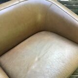 Two-seater leather sofa