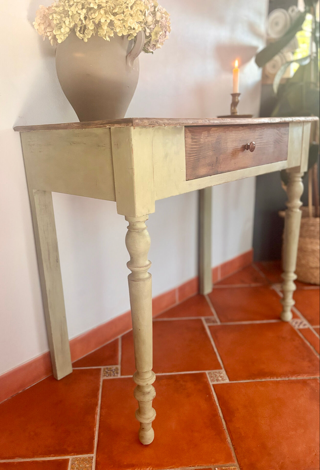 Old patinated wooden console – French country spirit, turned legs.