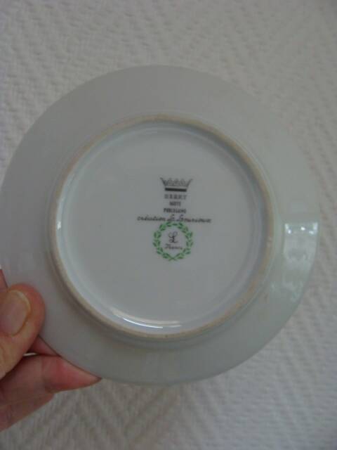 Cups and saucers Louis Lourioux / Limoges