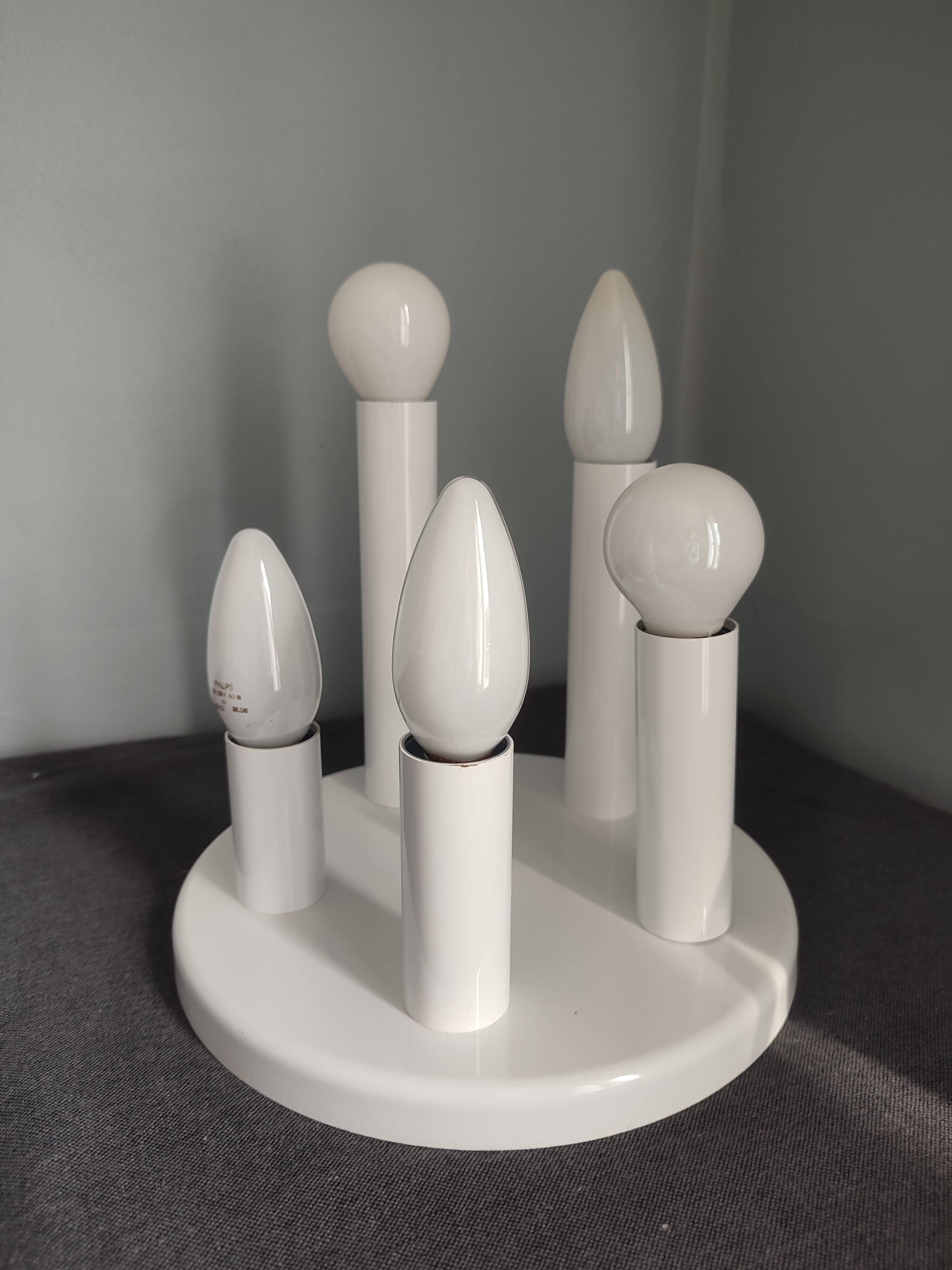 Vintage ceiling/wall lamp.